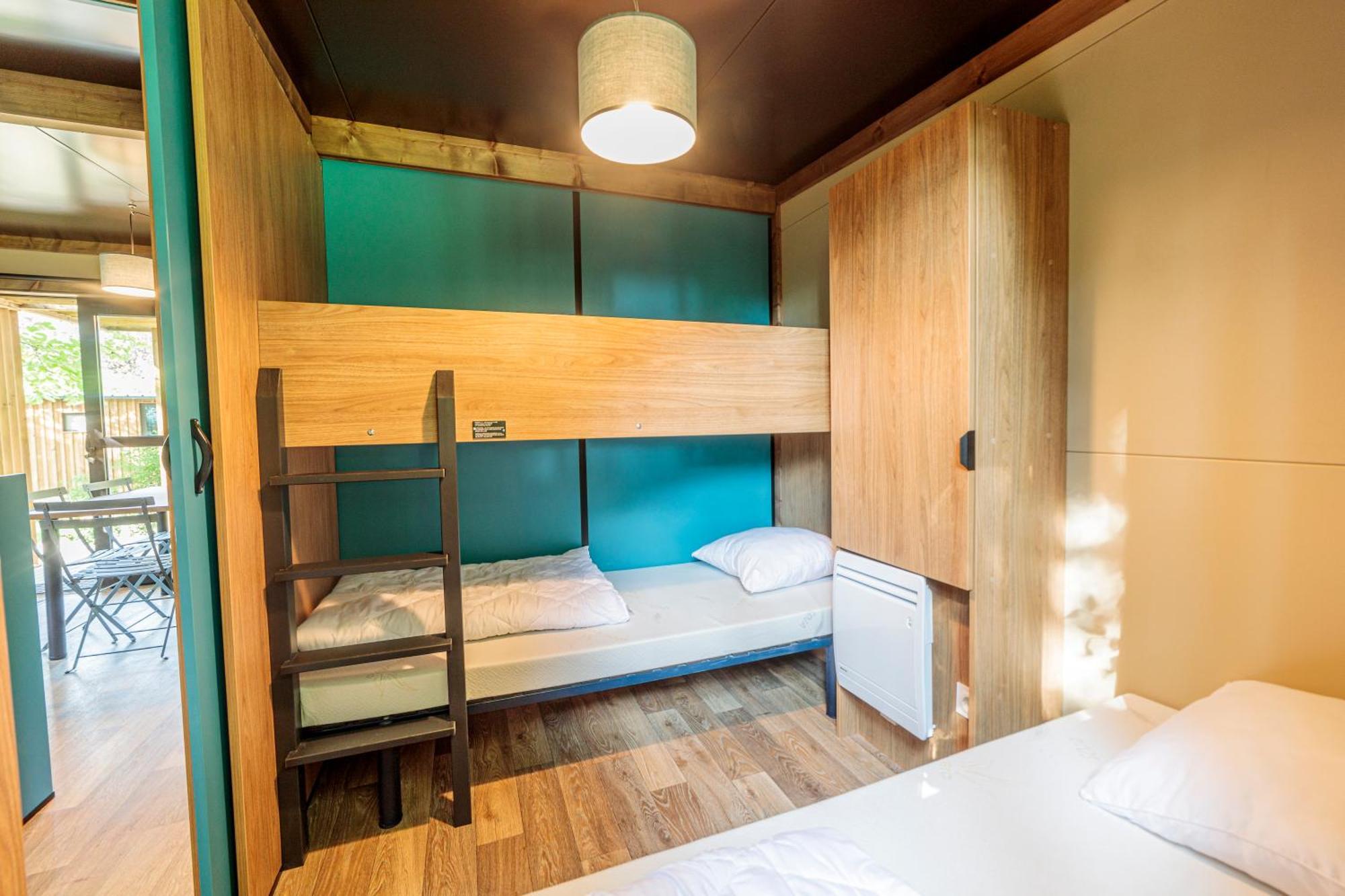 Huttopia Divonne Room photo